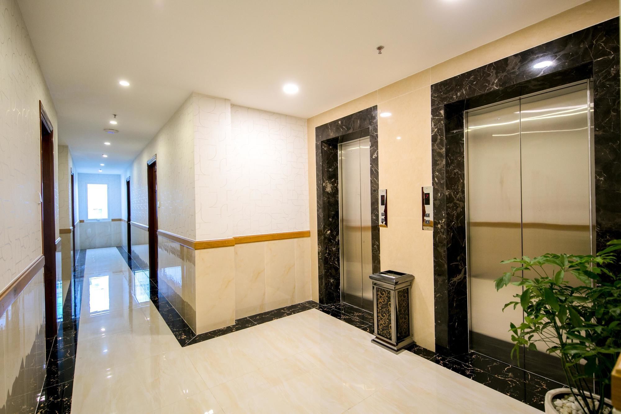 Le Saigon Hotel Ho Chi Minh City Exterior photo